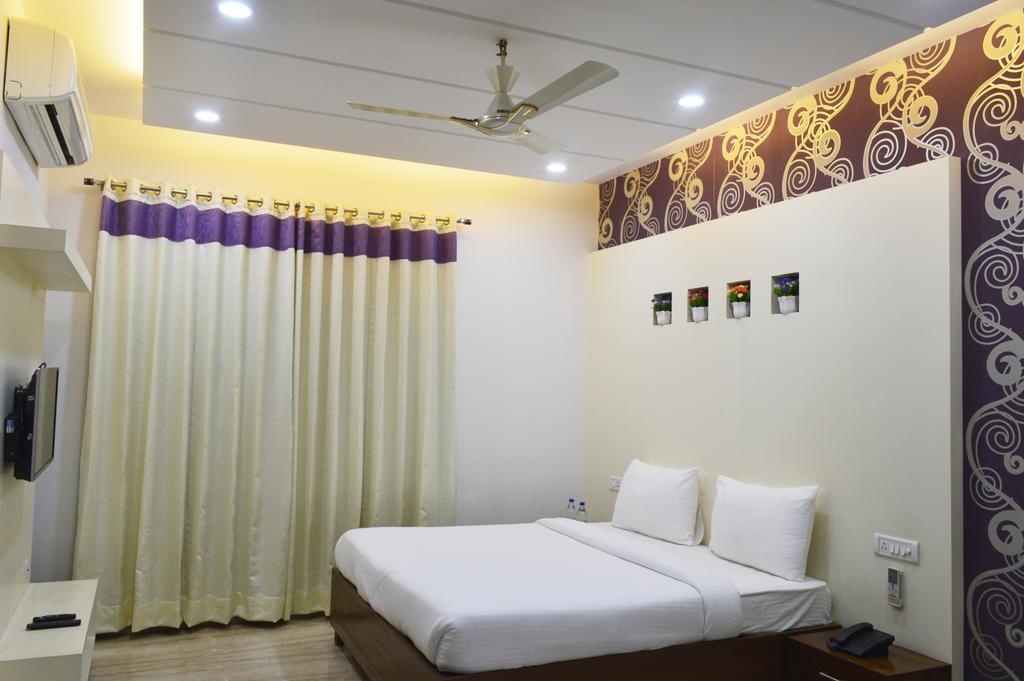 When In Gurgaon - Service Apartments, Near Medanta Medicity Delhi Zewnętrze zdjęcie