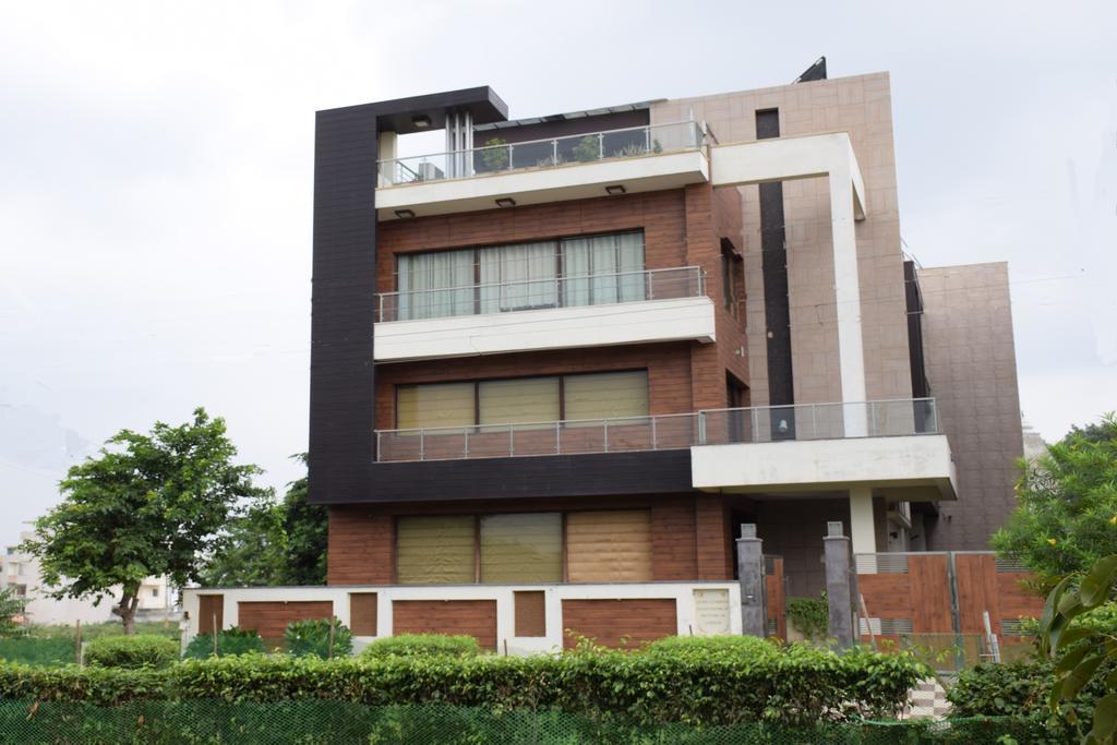 When In Gurgaon - Service Apartments, Near Medanta Medicity Delhi Zewnętrze zdjęcie