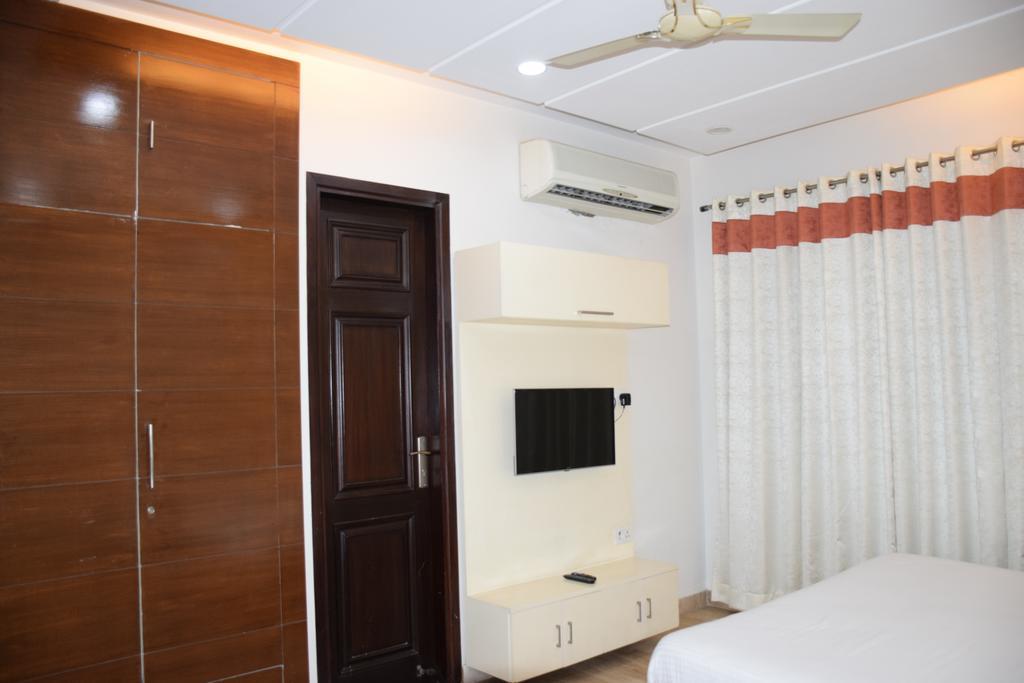 When In Gurgaon - Service Apartments, Near Medanta Medicity Delhi Zewnętrze zdjęcie